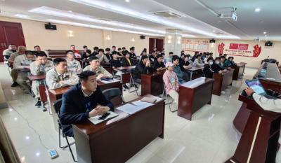 青春之梦，，，，，在老子有钱lzyq88绽放——记合肥老子有钱lzyq882022年第一期“手艺英才”训练营